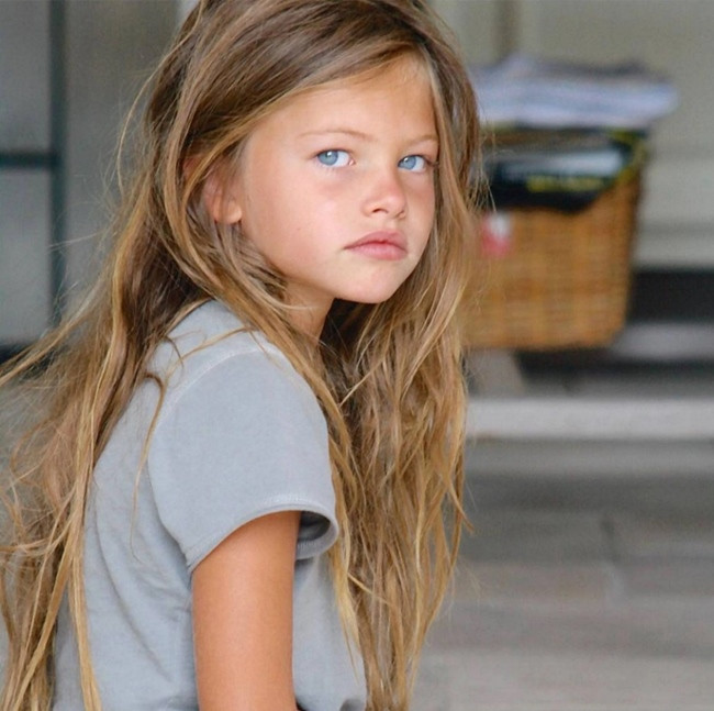 Thylane Blondeau sinh năm 2001 tại Pháp cũng được mệnh danh là "bé gái xinh đẹp nhất thế giới".