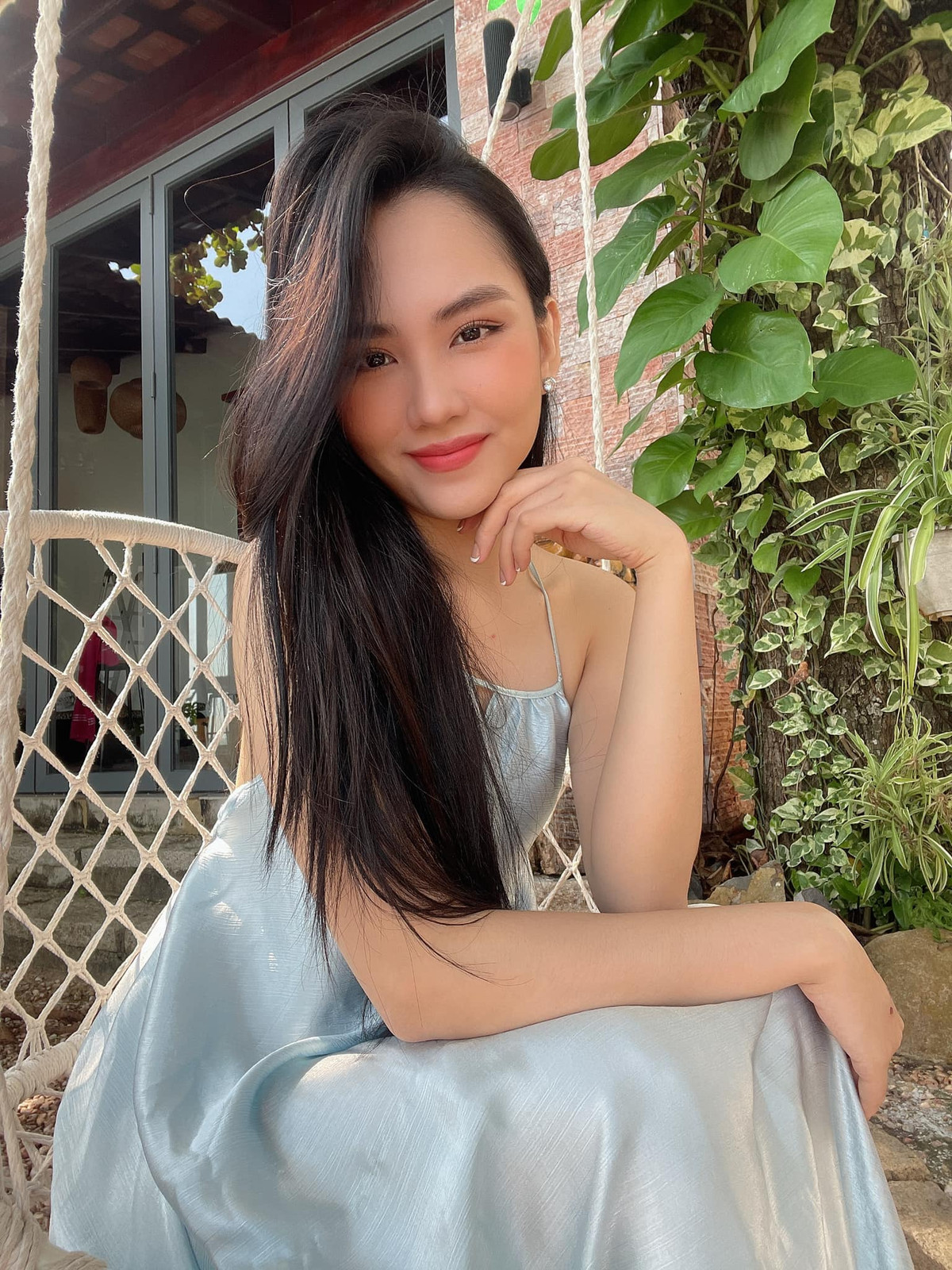 Hiện tại, Mai Phương gây bất ngờ khi tiếp tục tham gia đấu trường nhan sắc lớn, Miss World Vietnam 2022. Cô lập tức lọt Top 5 thí sinh ấn tượng trong vòng gặp mặt cùng với thí sinh đáng gờm khác là Nguyễn Lệ Nam Em.