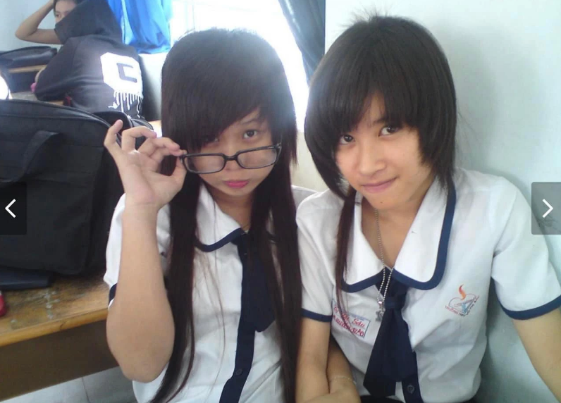 Ngoài ra mái tóc sư tử huyền thoại cũng chính là đặc trưng nhận thấy bức ảnh vào những năm 2000.