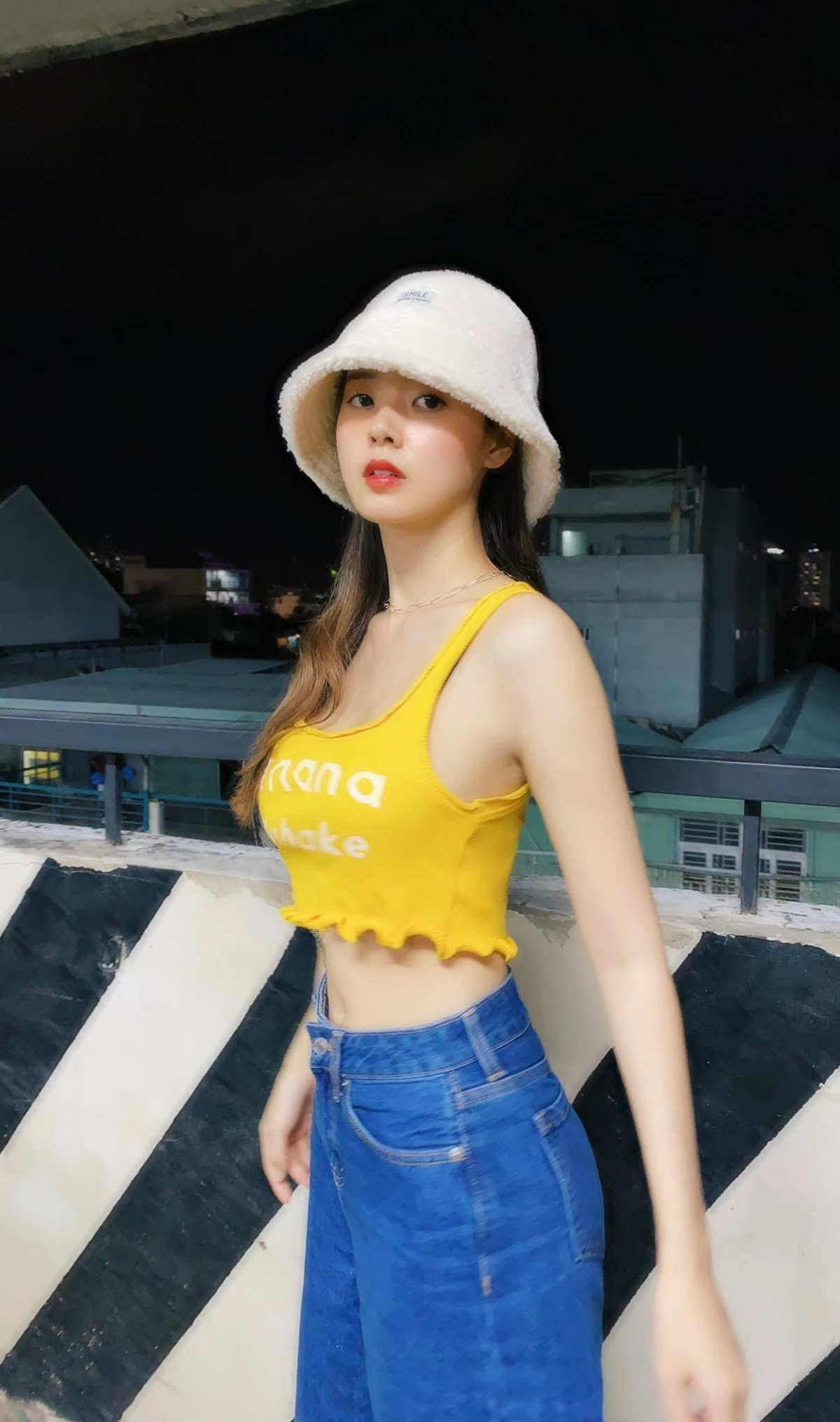 Những hình ảnh Midu diện bikini luôn nhận được "bão like" trên mạng xã hội.