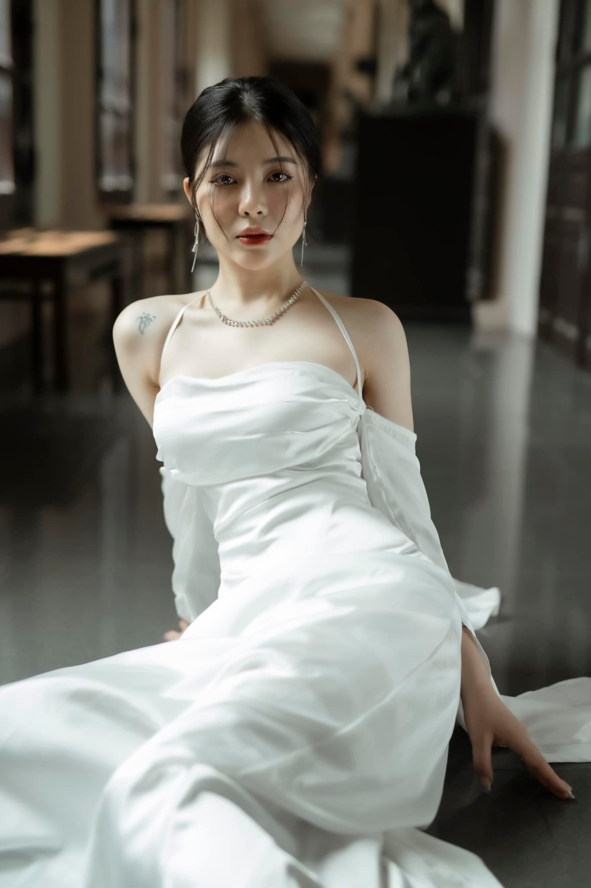 Để tự tin lăng xê nhiều phong cách thời trang gợi cảm, thân hình cân đối là yếu tố quan trọng của phái đẹp và với Trang Banana cũng không ngoại lệ.