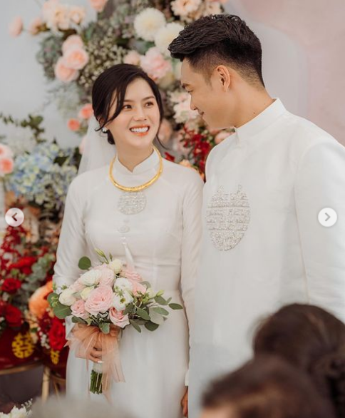 Trước đó, Thành Chung - Tố Uyên đã làm đám hỏi ở quê nhà Tuyên Quang.