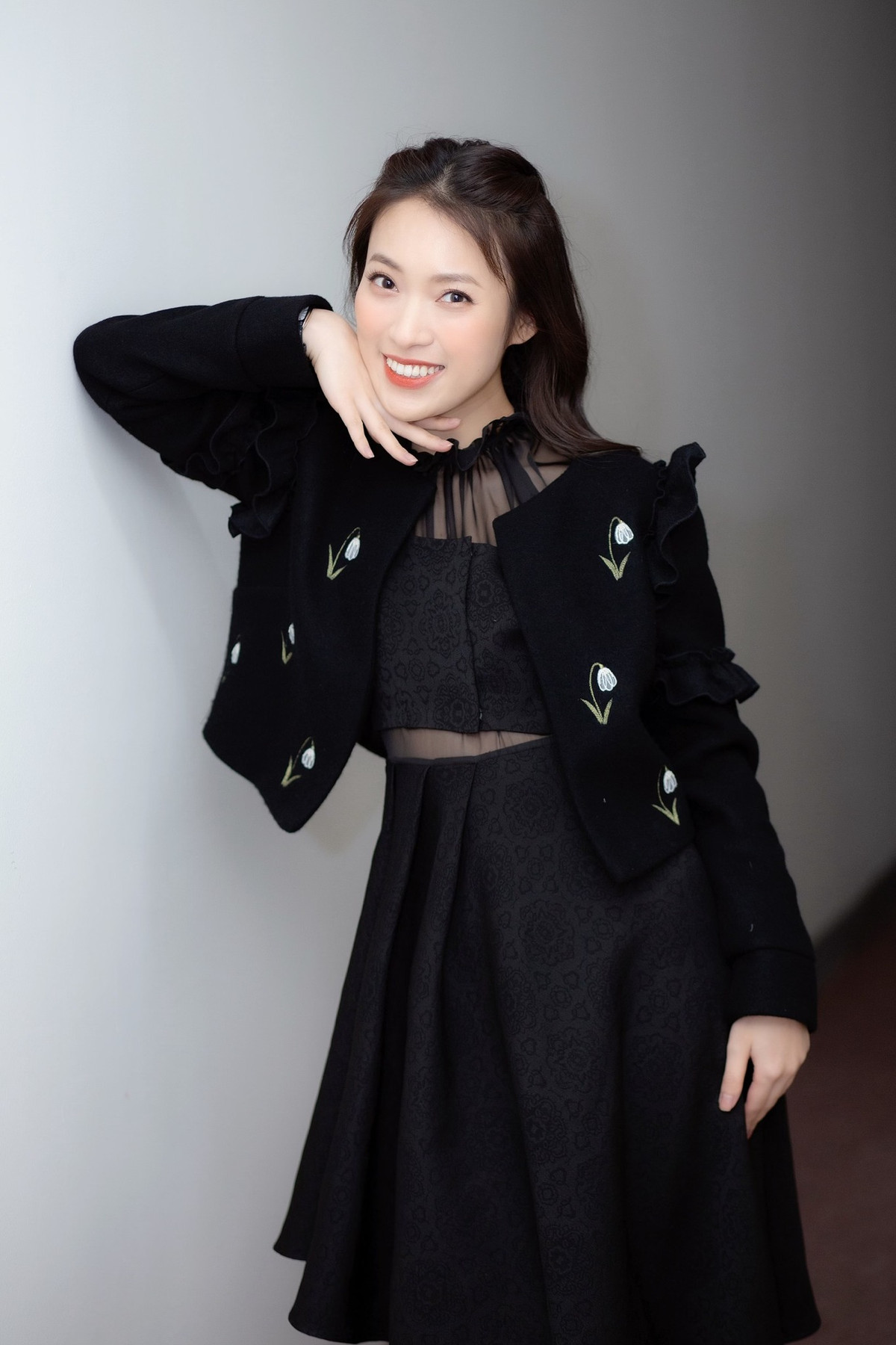 Cụ thể trong một 1 podcast của Tun Phạm, nữ MC Đường Lên Đỉnh Olympia cho biết mình từng trải qua một giai đoạn tâm thần bất ổn đỉnh điểm.