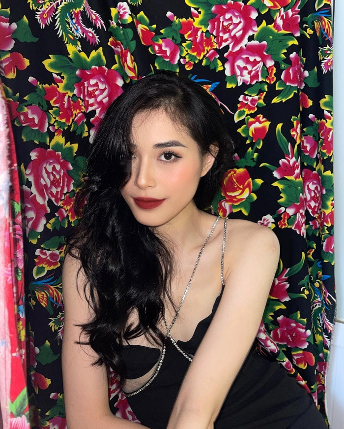 Trước khi giải nghệ, người đẹp bóng chuyền 9X đã có hơn 5 năm kinh nghiệm thi đấu ở các giải trẻ và vô địch quốc gia.