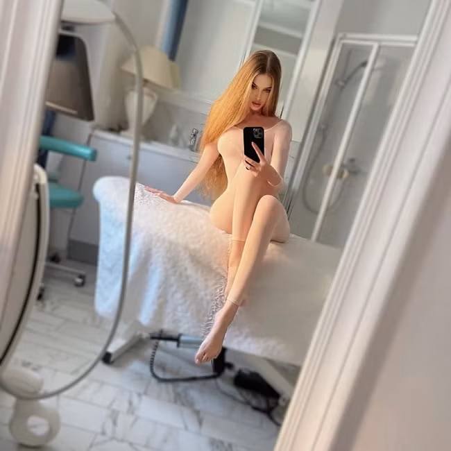 Cô gái Nga có vóc dáng ấn tượng khiến người ta phải trầm trồ khi nhìn thấy.