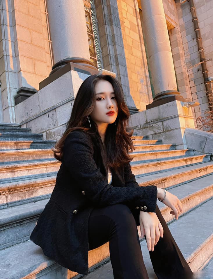 Mới đây, nữ MC còn khiến cộng đồng mạng trầm trồ khi khoe mình đã đạt thành tích sinh viên giỏi năm học 2020-2021, chuyên ngành Quảng cáo tại trường Học viện Báo chí và Tuyên truyền.