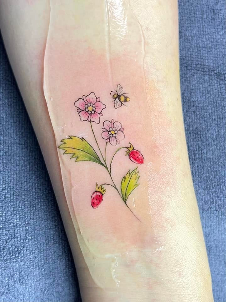 Thảo Nari tiết lộ bản thân đã mê mẩn những hình xăm đặc biệt được khắc trên da từ lâu, nhưng vẫn chưa dám thực hiện.