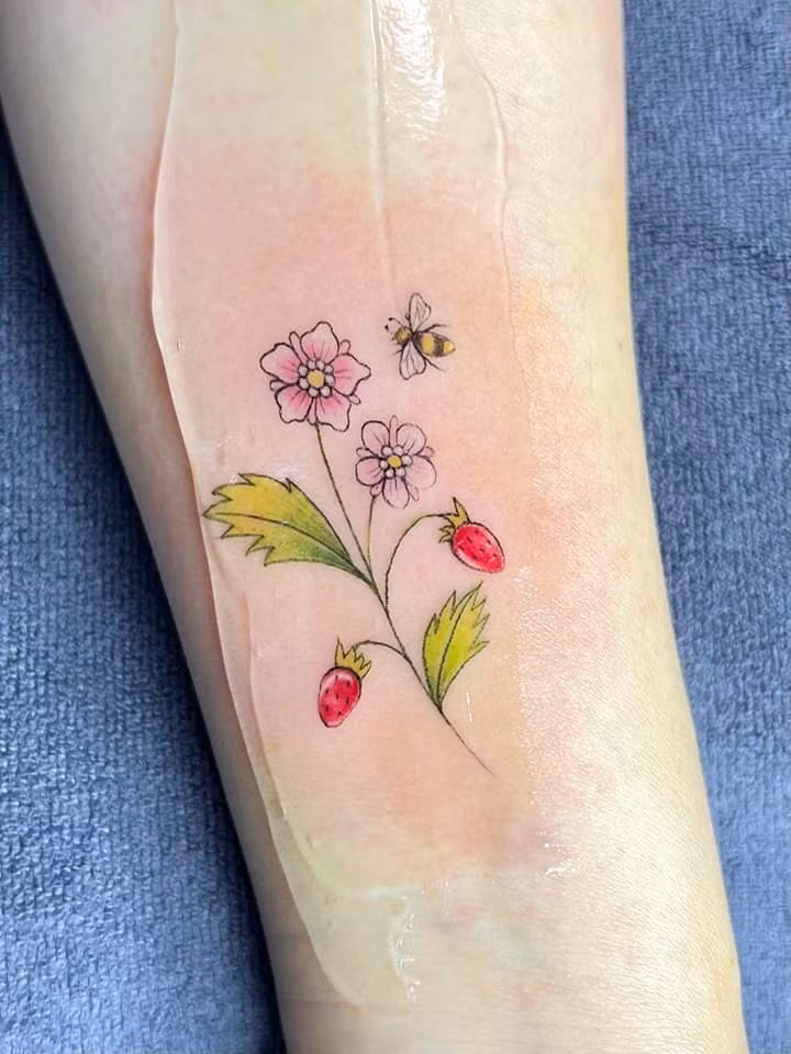 Thảo Nari tiết lộ bản thân đã mê mẩn những hình xăm đặc biệt được khắc trên da từ lâu, nhưng vẫn chưa dám thực hiện.