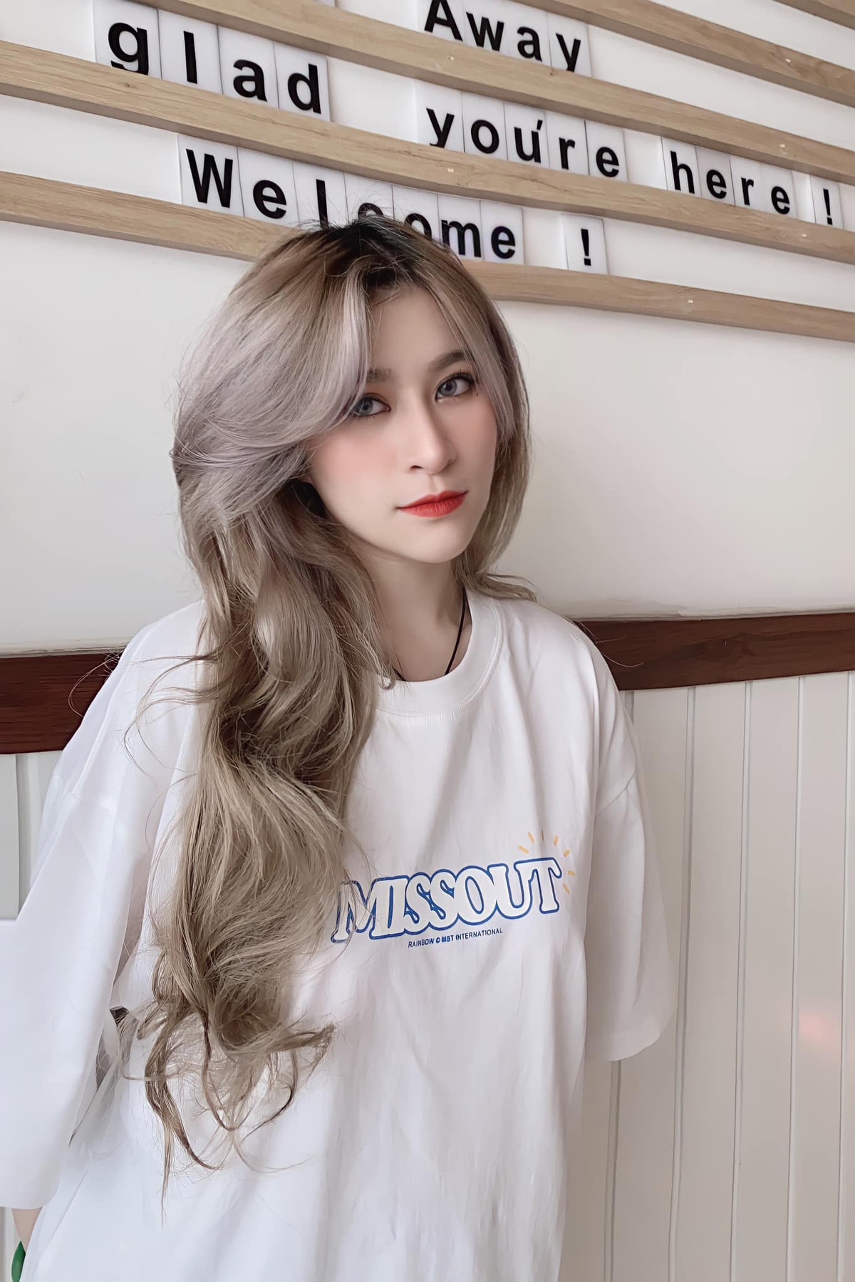 Hiện tại Trân tập trung học tập thật tốt. Tích cực tham gia các hoạt động do nhà trường tổ chức.