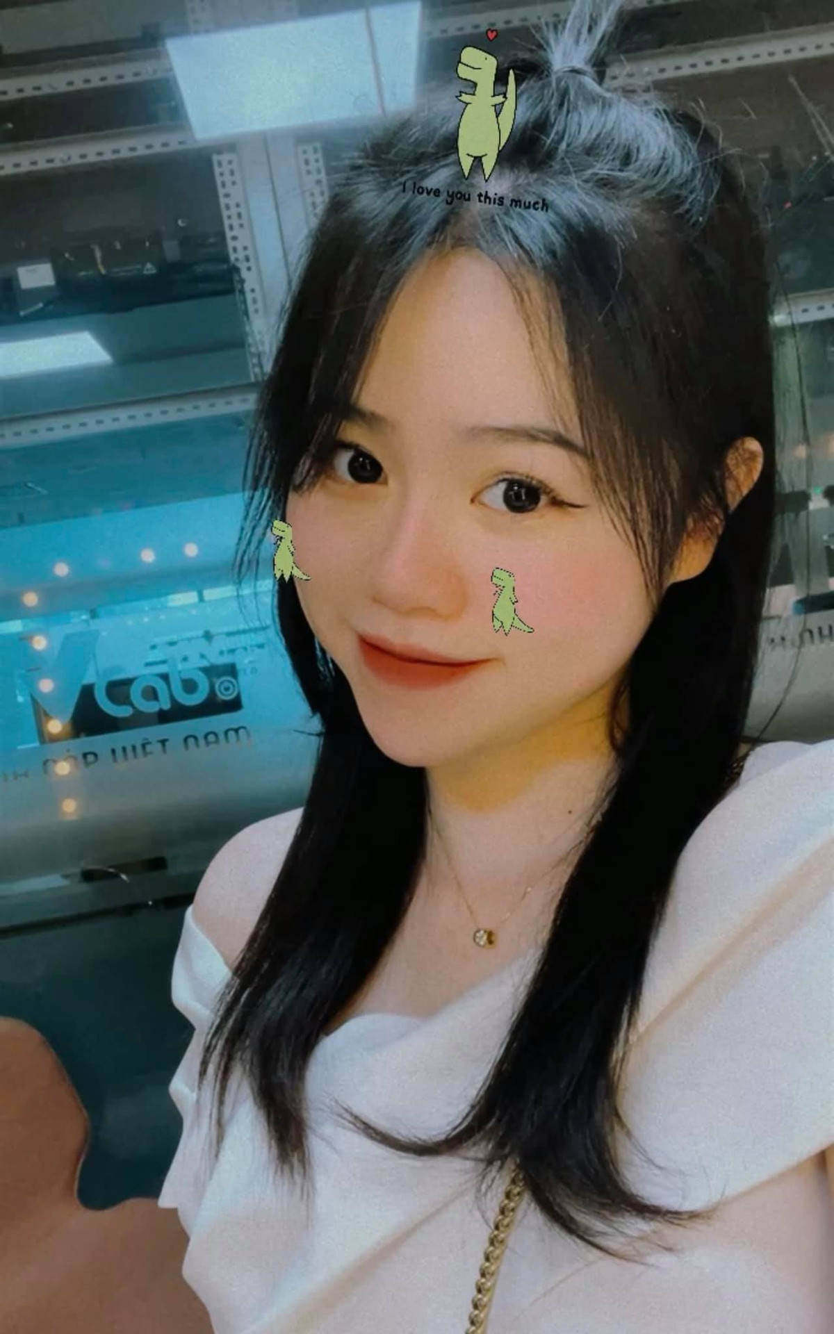 Không chỉ thế, cuộc sống sung túc, giàu có của người đẹp cũng khiến nhiều người trầm trồ.