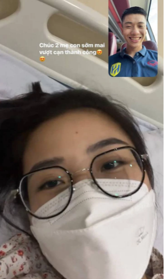 Được biết, Phan Văn Đức và các đồng đội tại SLNA đang trong thời gian tập luyện chuẩn bị cho trận đấu, bởi vậy nam cầu thủ không thể ở bên vợ trong giây phút "vượt cạn".