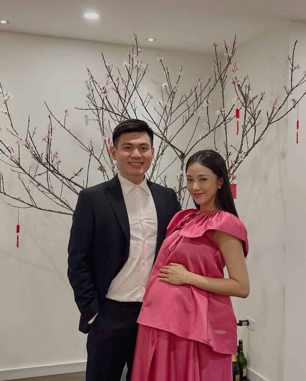 Hiện tại hot girl Salim có cuộc sống hôn nhân viên mãn bên thiếu gia tập đoàn may mặc. Ảnh: FBNV