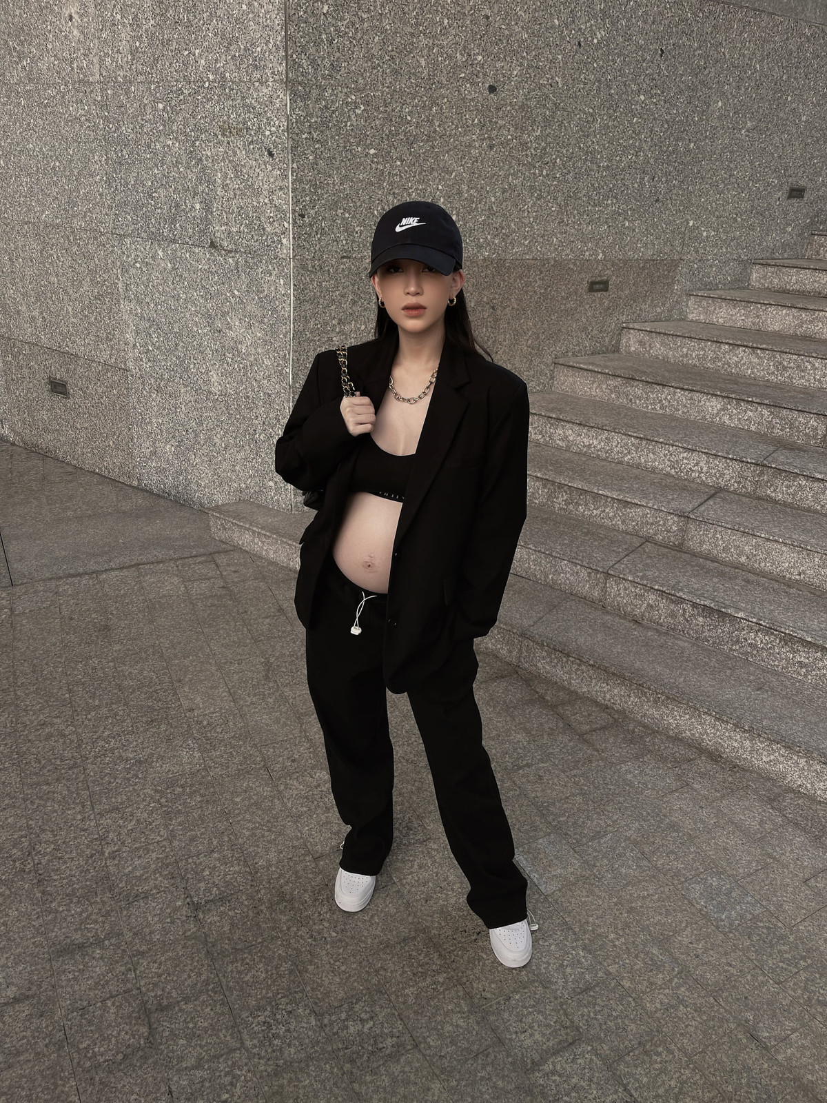 Những tháng cuối thai kỳ, Joyce Phạm liên tiếp khiến cư dân mạng xuýt xoa vì nhan sắc thăng hạng.