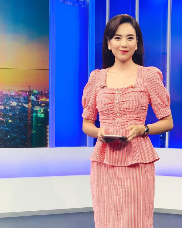 Cuộc sống đối lập sau hôn nhân của 2 nữ “MC đẹp nhất VTV“ Cuoc song doi lap sau hon nhan cua 2 nu “MC dep nhat VTV“