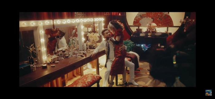 Người xem đi từ bất ngờ này sang bất ngờ khác, những tưởng Đàm Vĩnh Hưng đã thành công trong việc chinh phục người đẹp thì vào những phút cuối cùng, CiiN thẳng tay cho Mr Đàm một cú tát đau điếng.