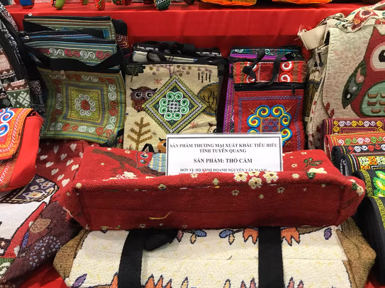 Loat san vat khap tinh thanh “khoe sac” tai APEC 2017