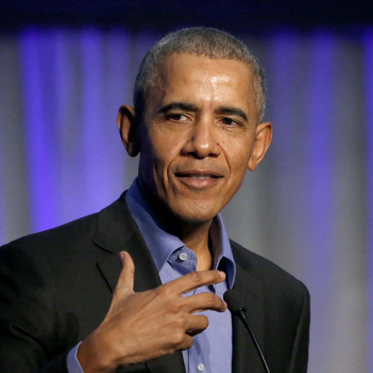 Căn cứ vào bức ảnh đó, công chúng có thể thấy được Tổng thống Barack Obama cùng các quan chức hàng đầu trong chính quyền Mỹ gồm: Ngoại trưởng Hillary Clinton, Bộ trưởng Quốc phòng Robert Gates... theo dõi trực tiếp toàn bộ chiến dịch tiêu diệt trùm khủng bố bin Laden tại nơi ẩn náu ở Pakistan như thế nào.