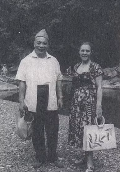 Hai năm sau khi trở về nước, Tưởng Kinh Quốc được phái về Tây Nam Giang Tây để làm chuyên viên Chương Nam. Đến năm 1949, gia đình con trai cả của Tưởng Giới Thạch sang Đài Loan sinh sống.