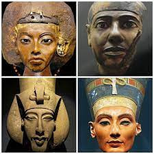 Kể từ khi lên nắm quyền, Amenhotep IV thực hiện nhiều cải cách, đặc biệt là tôn giáo và đổi tên mình thành Akhenaten.