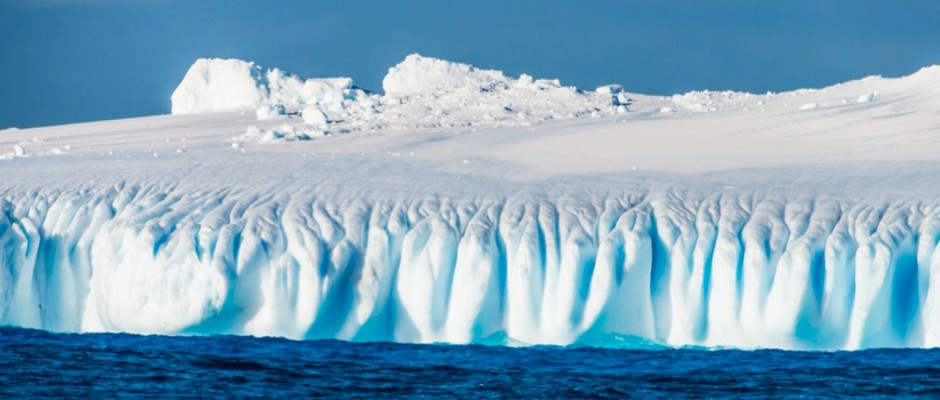 Chính vì vậy, một số người thực hiện các dự án thám hiểm nhằm tìm kiếm các kim tự tháp ở bên dưới bề mặt Nam Cực.