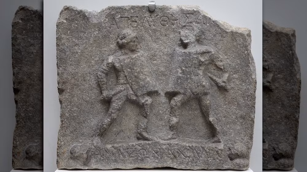 Do đó, nhiều nữ võ sĩ bị thương trong các cuộc chiến tại đấu trường dù giành được chiến thắng. Những người thua cuộc có thể bị thương tật nặng, thậm chí có nguy cơ tử vong ngay trên đấu trường.