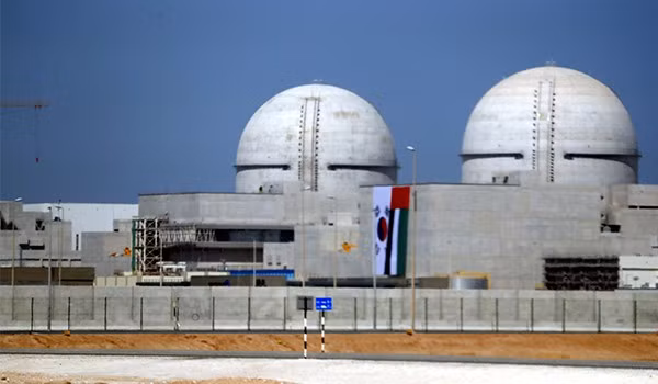 Khi vận hành đầy đủ, 4 lò phản ứng tại nhà máy điện hạt nhân Barakah sẽ đạt tổng công suất 5.600 MW điện, đáp ứng 25% nhu cầu điện của người dân UAE.