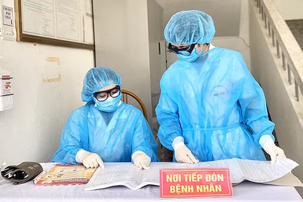 Chiều 4/4: Việt Nam ghi nhận thêm 2 ca mắc COVID-19 Chieu 4/4: Viet Nam ghi nhan them 2 ca mac COVID-19