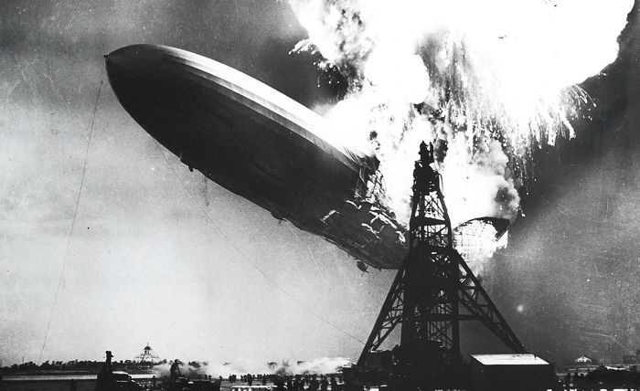 Sau khi xảy ra thảm kịch kinh hoàng trên, giới chức trách tiến hành điều tra nguyên nhân vụ việc. Thế nhưng, do khinh khí cầu Hindenburg cháy rụi hoàn toàn khiến các nhà điều tra không thể tìm ra nguyên nhân chính xác dẫn đến thảm họa tồi tệ này.