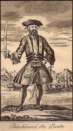 Trong quá trình phạm tội, những tên cướp biển còn đánh đập, thậm chí giết hại những người dân thường có hành động chống cự, phản kháng.