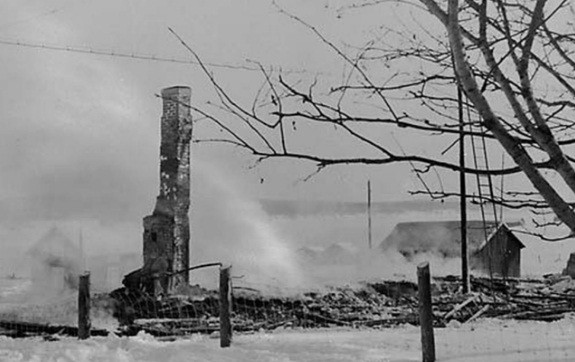 Đến trưa ngày 21/2/1940, 7 máy bay ném bom của Liên Xô xuất hiện trên bầu trời ngôi làng Pajala, Thụy Điển, cách biên giới với Phần Lan 10 km.