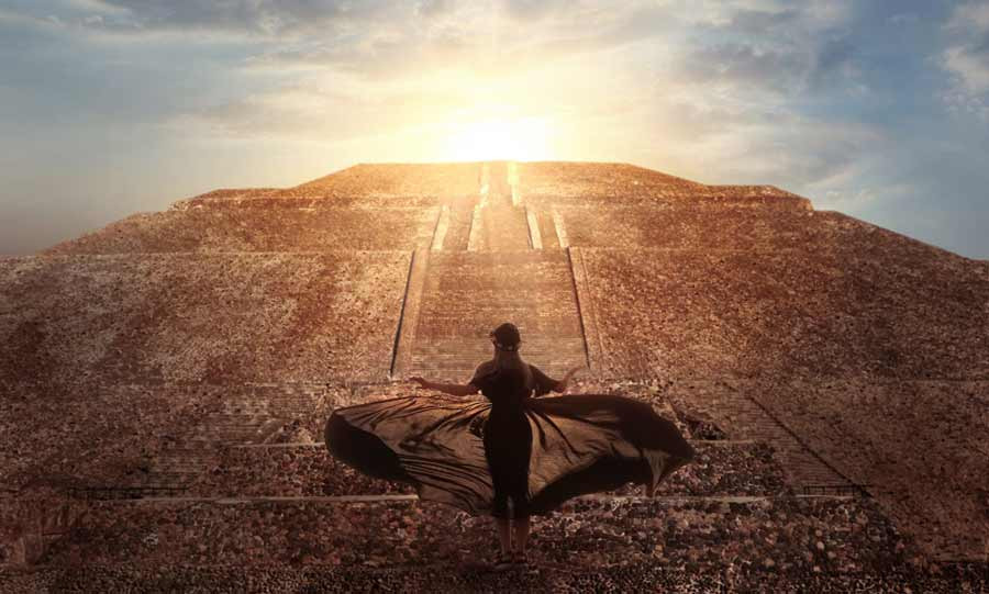  Công chúa cuối cùng của đế chế Aztec nổi tiếng lịch sử là Isabel Moctezuma. Cô sống trong thời kỳ đế chế bị Tây Ban Nha thực hiện cuộc chinh phục.