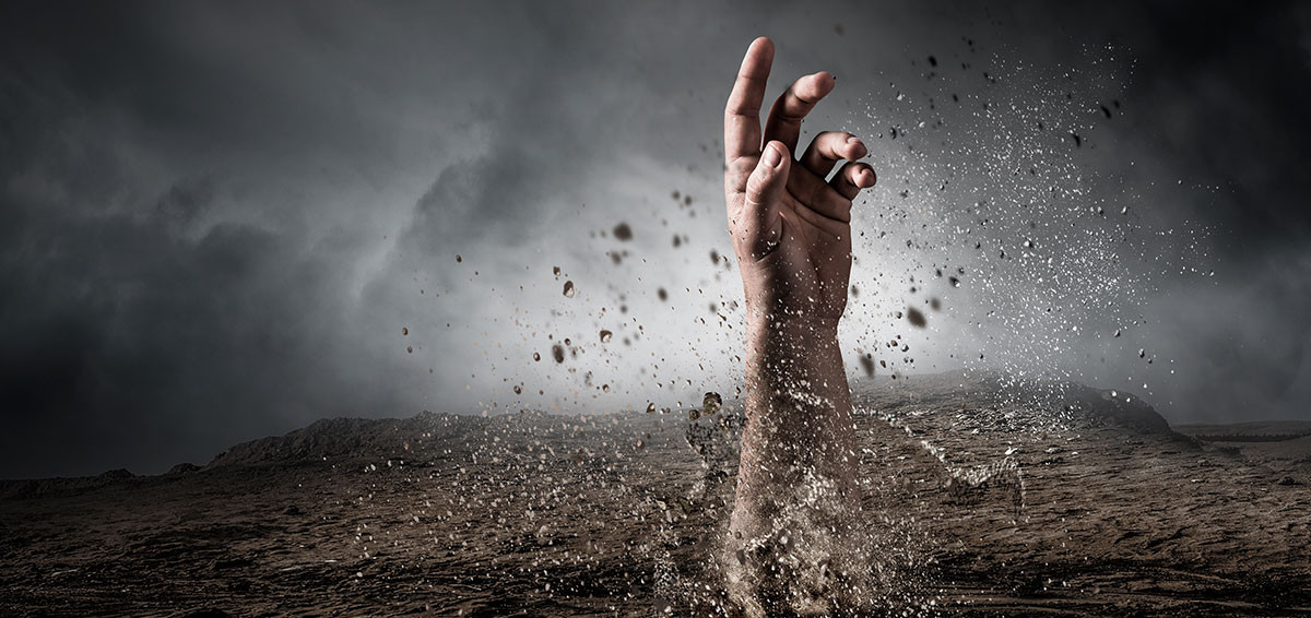 Sự việc Essie bị chôn sống xảy ra vào năm 1915. Vào một ngày, cô bất ngờ lên cơn động kinh rồi ngất đi.