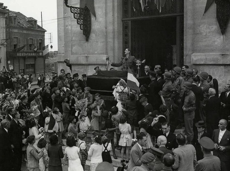 Với việc bắt và tiêu diệt được nhiều lính Đức quốc xã, Nicole Minet và các đồng đội tin rằng sẽ sớm giải phóng nước Pháp khỏi sự chiếm đóng của Đức quốc xã.