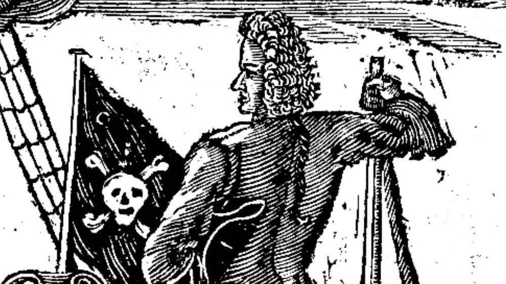 Để ghi dấu sự kiện này, gã lấy biệt danh Râu Đen của mình để đặt tên cho băng đảng hải tặc do mình làm chỉ huy.