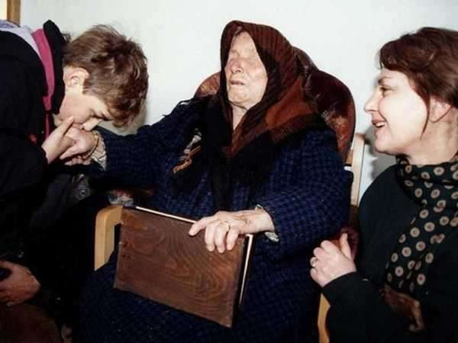 Đến tháng 3/2011, một tiên đoán tiếp theo của bà Vanga trở thành sự thật. “Do những trận mưa phóng xạ nên ở Bắc Bán cầu, cả động vật lẫn thực vật đều sẽ bị tuyệt diệt vào tháng 3 năm 2011”, nhà tiên tri mù dự đoán.