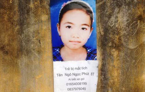 Be gai 8 tuoi mat tich bi an sau buoi tan truong-Hinh-5