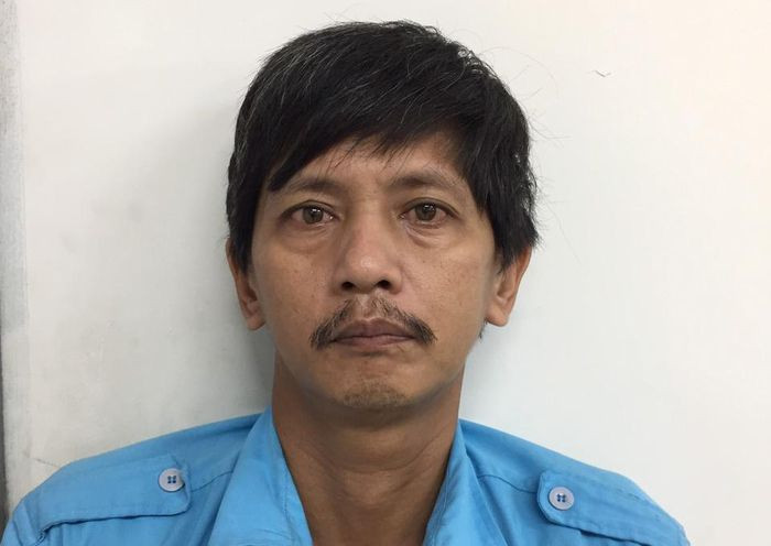  Người đàn ông đánh cảnh sát tại chốt kiểm dịch: Trương Bảo Thái (45 tuổi, quê Đồng Tháp) ra đường không có lý do chính đáng, người đàn ông tỏ thái độ không hợp tác rồi tấn công một cảnh sát tại chốt kiểm dịch ở TP Thủ Đức, TP HCM. Ngày 7/8, Thái bị Công an TP Thủ Đức bắt tạm giam.