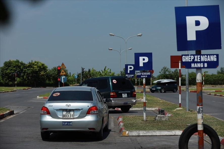 Bộ GTVT yêu cầu quản lý chặt việc đào tạo, sát hạch lái xe Bo GTVT yeu cau quan ly chat viec dao tao, sat hach lai xe