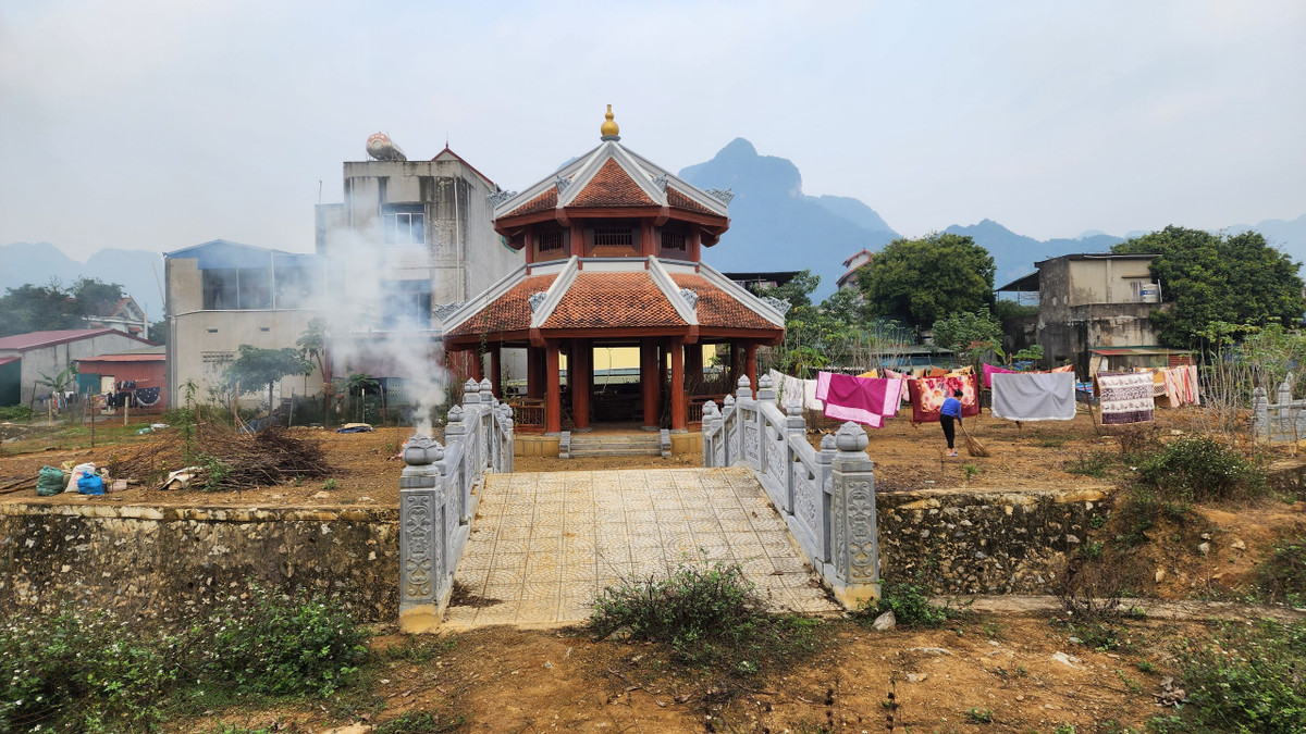 Thực địa của PV Báo Tri thức và Cuộc sống, tại dự án mới chỉ xây dựng được 2 lầu vọng cảnh, 1 chòi nghỉ, cầu đi bộ; kè đá lòng hồ. Tuy nhiên, các hạng mục này đang có dấu hiệu hư hỏng, xuống cấp dù chưa đưa vào sử dụng.