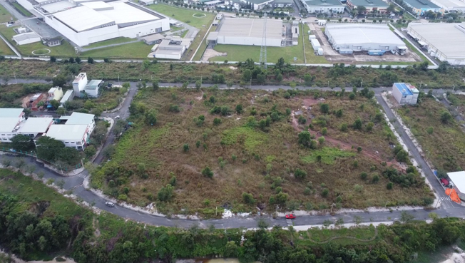 Lãi lớn, Amata VN vẫn dính lùm xùm liên quan đến các dự án Lai lon, Amata VN van dinh lum xum lien quan den cac du an