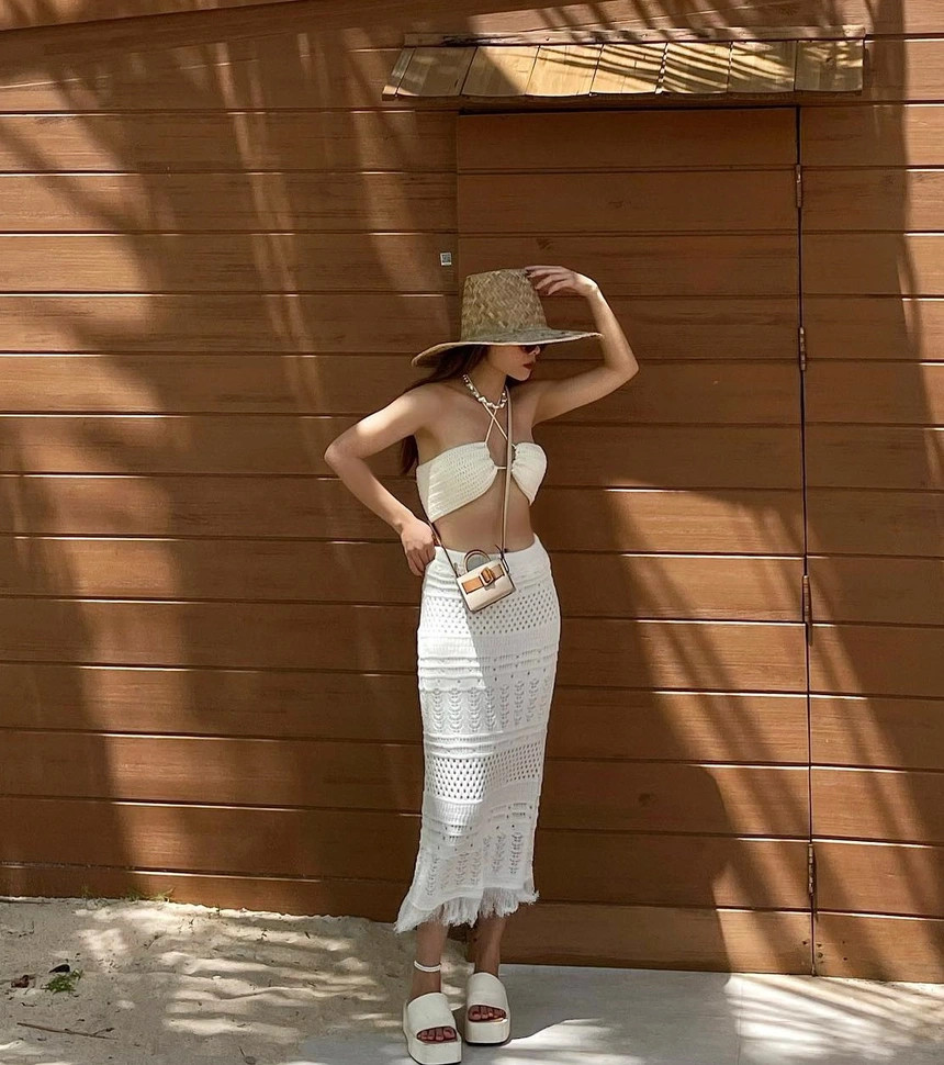 Tham khao thoi trang du lich tre trung cua Yen Trang-Hinh-8