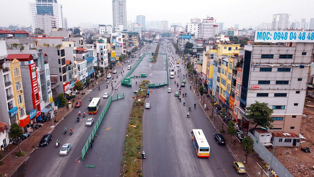 Hà Nội rào 'đường cong mềm mại' thi công vành đai 2.