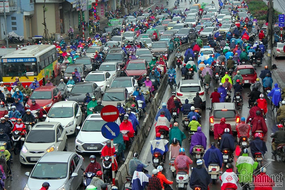 Công trình vành đai 2 trên đường Trường Chinh chưa được khởi công nhưng đã gây nhiều lo ngại về tình hình giao thông.