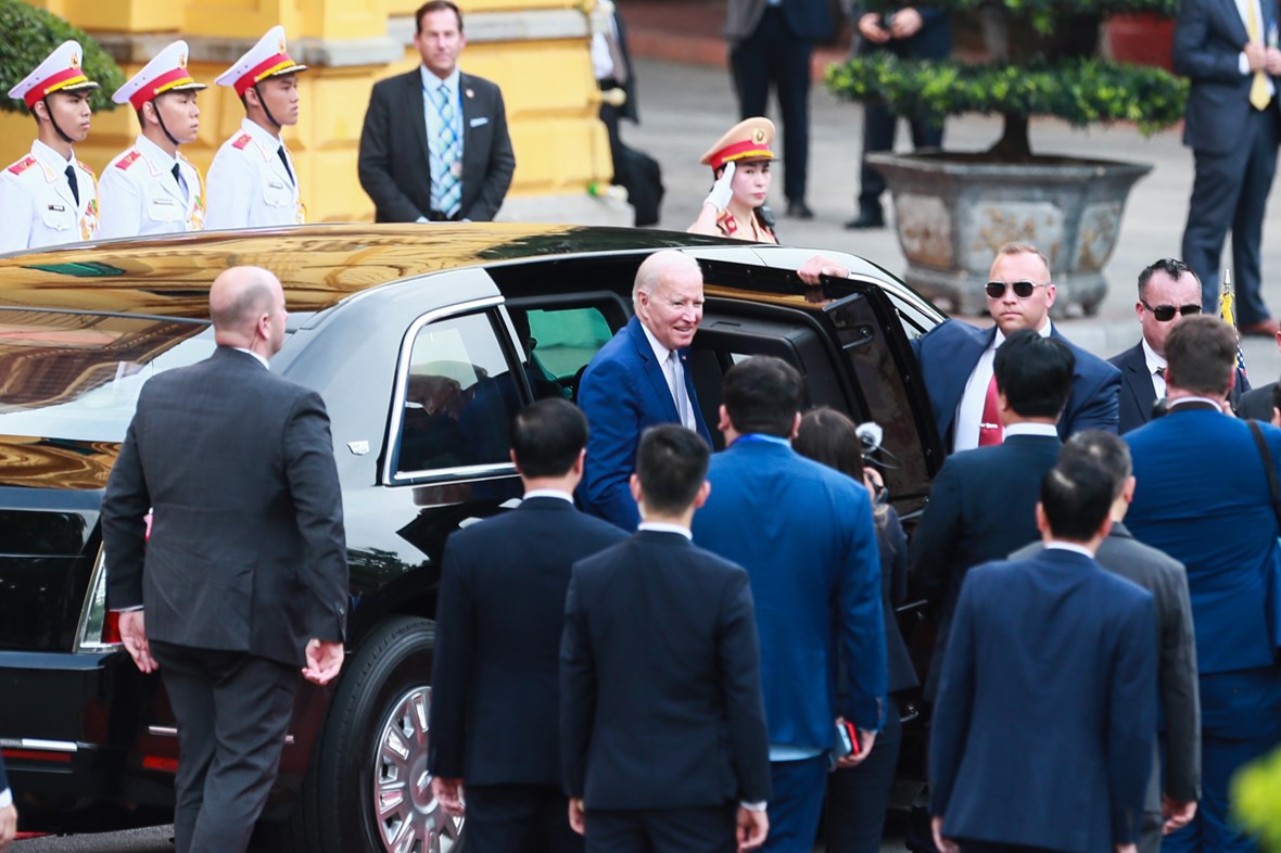 Chuyến thăm Việt Nam của Tổng thống Joe Biden diễn ra trong dịp hai nước đang kỷ niệm 10 năm xác lập quan hệ Đối tác toàn diện (2013-2023). Ảnh: Đại đoàn kết