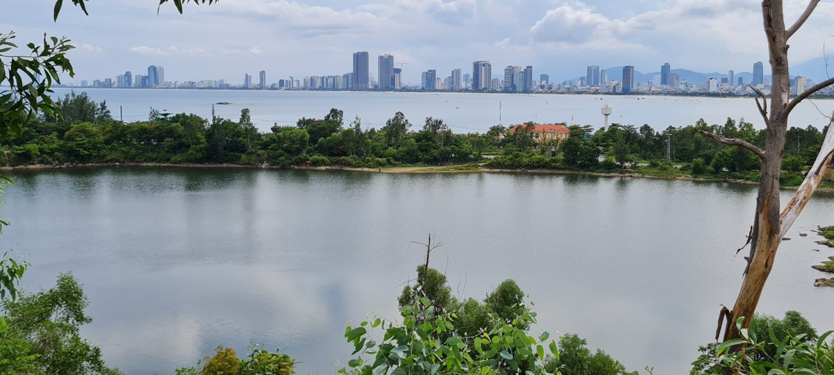 Tham chon bong lai tien canh o ho tu nhien dep nhat Da thanh-Hinh-13