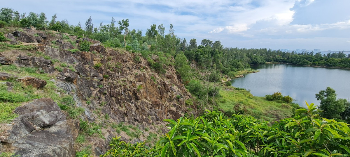 Tham chon bong lai tien canh o ho tu nhien dep nhat Da thanh-Hinh-5