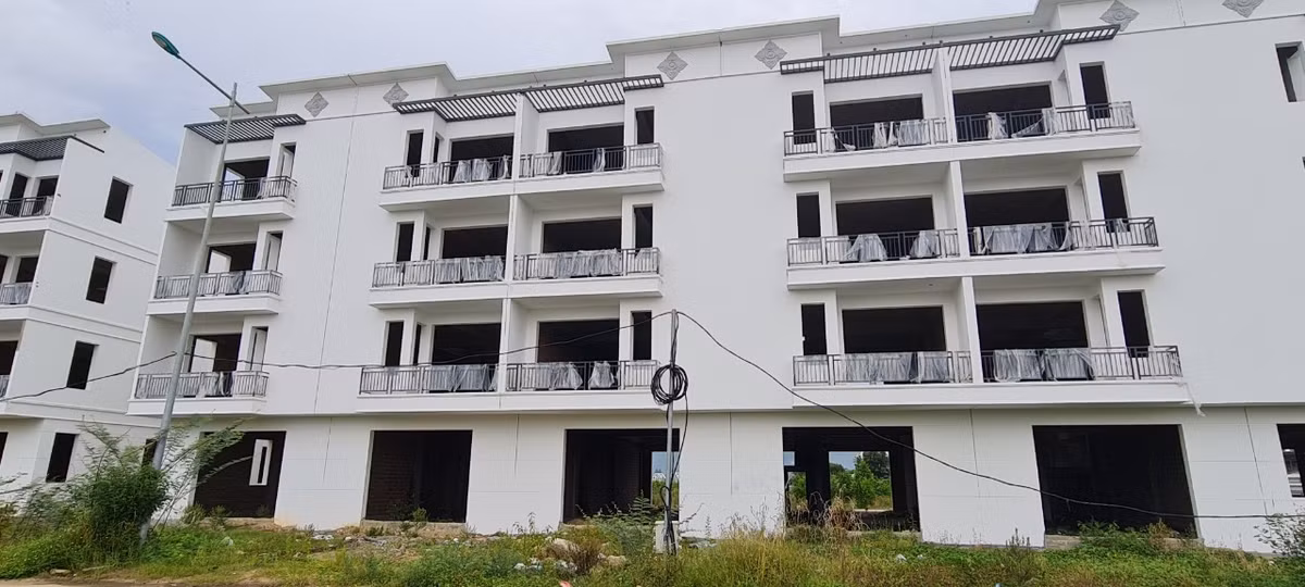 Eco Charm Đà Nẵng từng được ca ngợi là một trong những dự án hiếm hoi có 3 mặt tiếp giáp sông, lại được thừa hưởng cảnh quan thiên nhiên tuyệt đẹp.