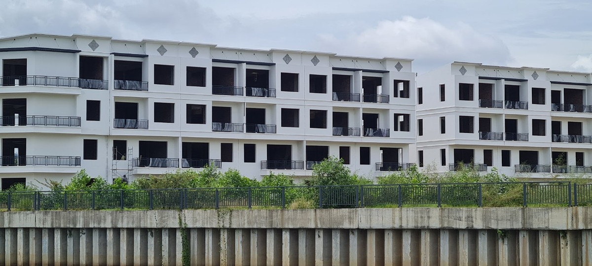 Đây từng được mệnh danh là đảo ngọc khu Tây Bắc Đà Nẵng được thiết kế theo phong cách kiến trúc châu Âu hiện đại, sang trọng mà mang nét phóng khoáng, lãng mạn.