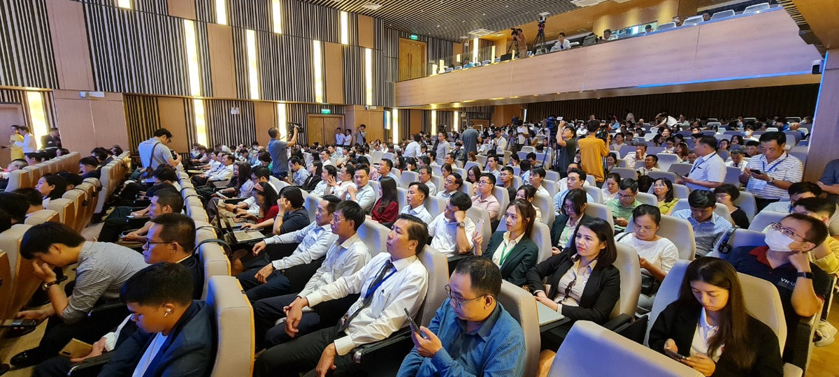 Da Nang: Soi dong Ngay hoi khoi nghiep doi moi sang tao SURF 2023-Hinh-5