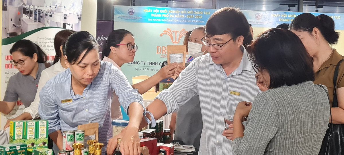 Ban Tổ chức cho biết, SURF 2023 đẩy mạnh việc trình bày ý tưởng khởi nghiệp đổi mới sáng tạo của các startup trước các chuyên gia, quỹ đầu tư, đối tác trong nước và quốc tế.